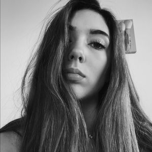 Meet your Posher, Savannah